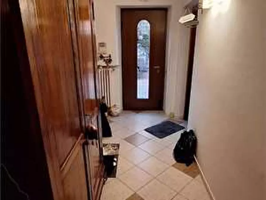 Immagine 11 di Porzione di casa in vendita  in Via Duca degli Abruzzi 59 a Villafranca Di Verona