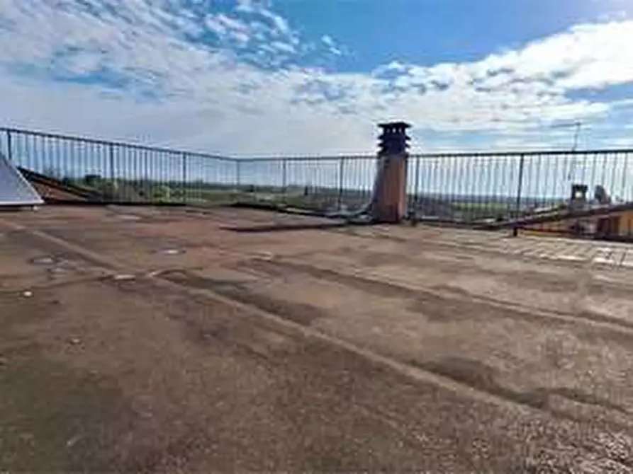 Immagine 32 di Porzione di casa in vendita  in Via Duca degli Abruzzi 59 a Villafranca Di Verona