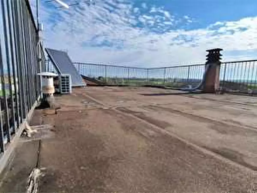 Immagine 33 di Porzione di casa in vendita  in Via Duca degli Abruzzi 59 a Villafranca Di Verona