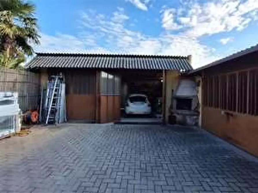 Immagine 43 di Porzione di casa in vendita  in Via Duca degli Abruzzi 59 a Villafranca Di Verona