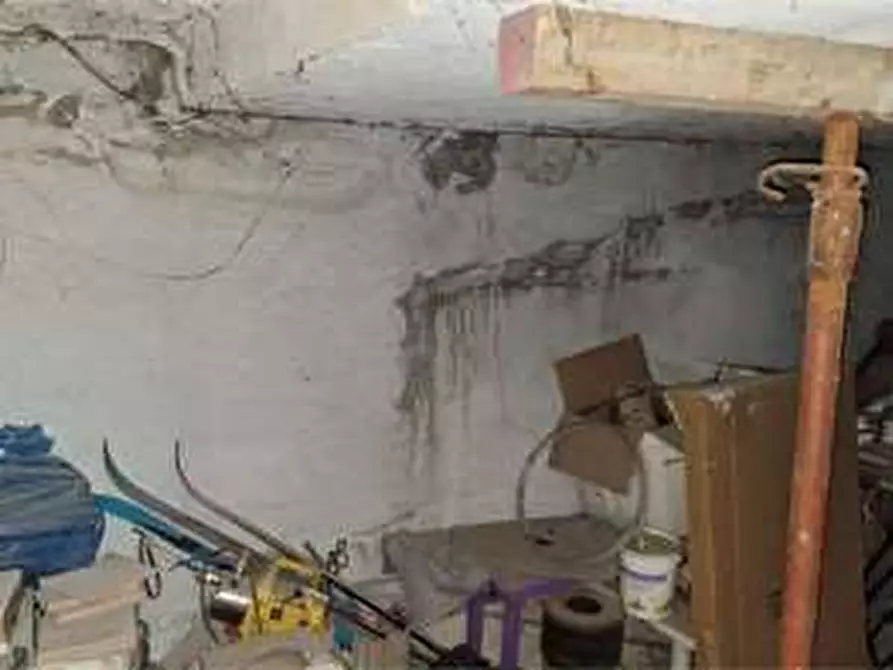Immagine 47 di Porzione di casa in vendita  in Via Duca degli Abruzzi 59 a Villafranca Di Verona