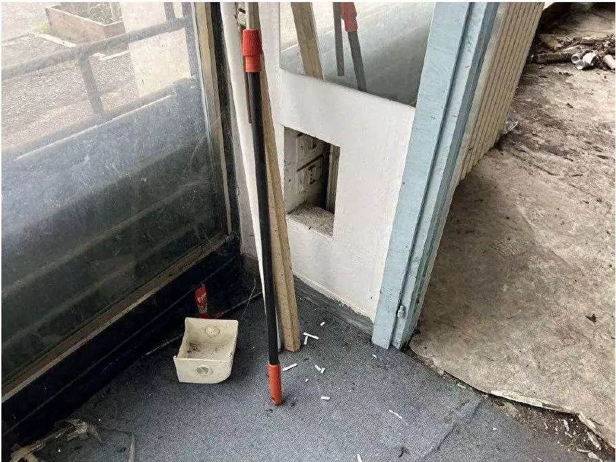 Immagine 9 di Negozio in vendita  in Via Cefalonia 9 a Verona