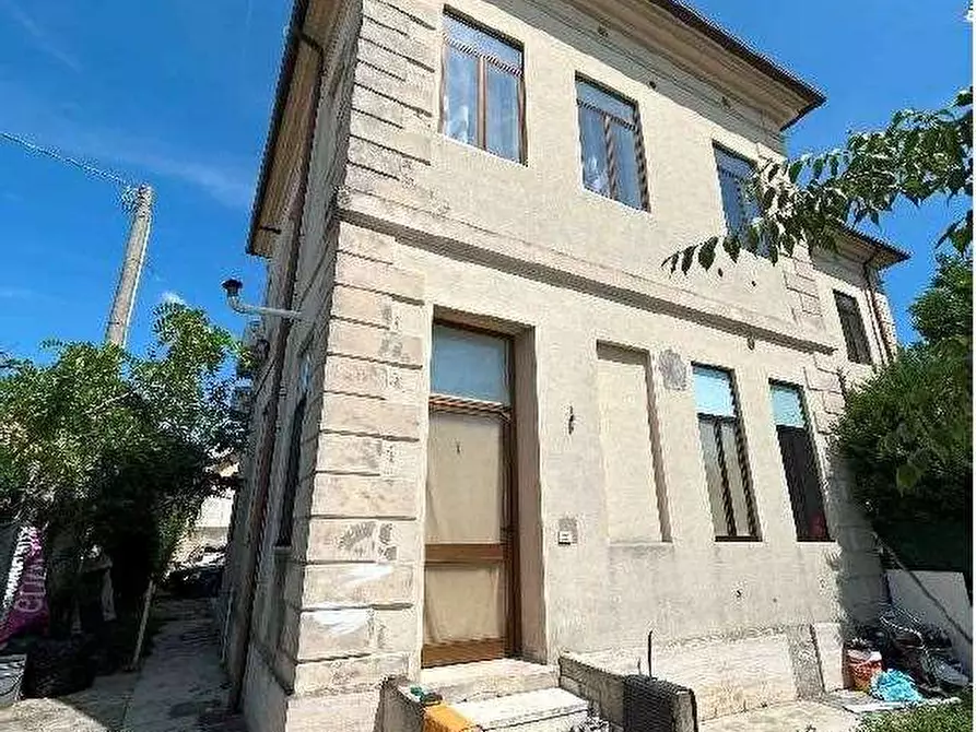 Immagine 5 di Appartamento in vendita  in Via Spessa  14 a Cologna Veneta