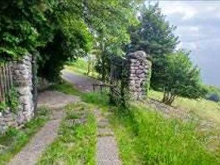 Immagine 5 di Villa in vendita  in Via Generale Graziani 1 a Ferrara Di Monte Baldo