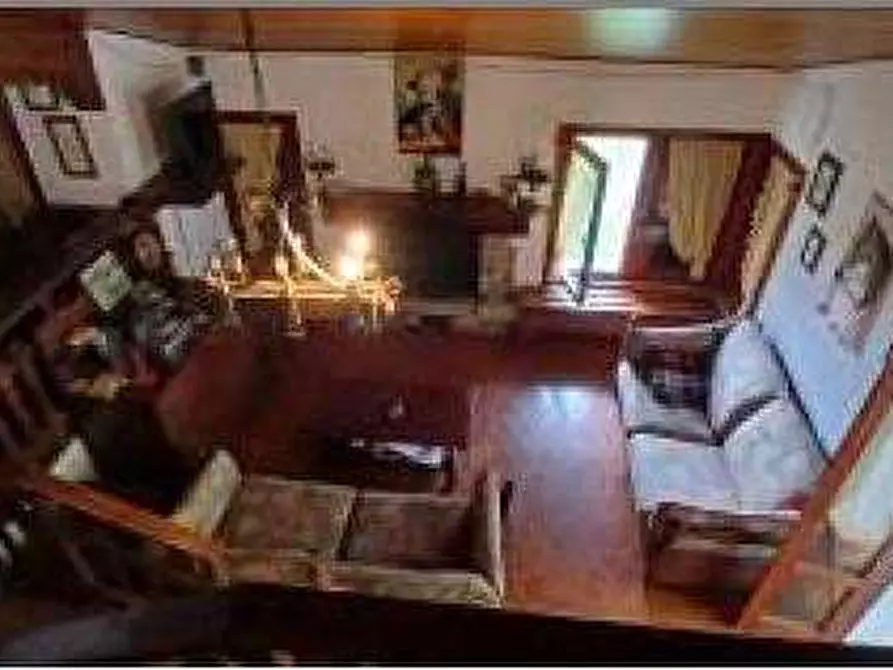 Immagine 11 di Villa in vendita  in Via Generale Graziani 1 a Ferrara Di Monte Baldo