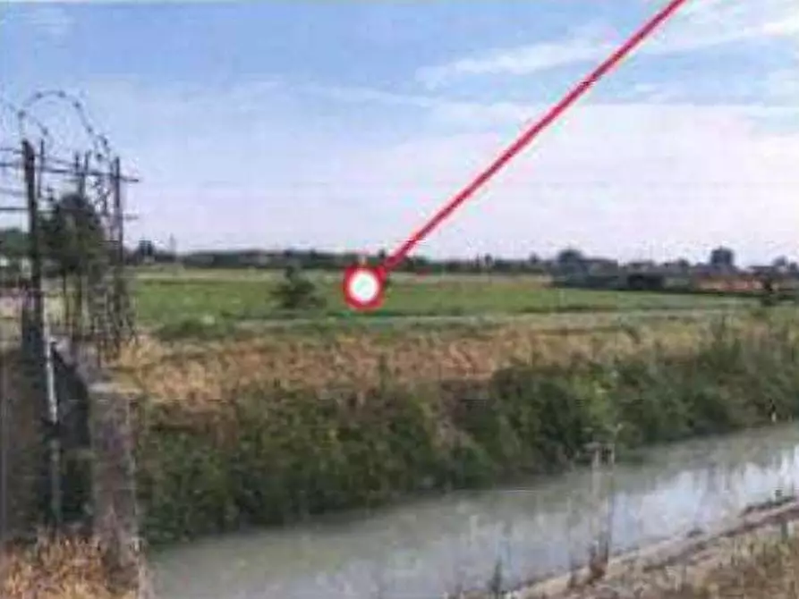 Immagine 1 di Terreno agricolo in vendita  in Via San Martino  snc a Castel D'azzano