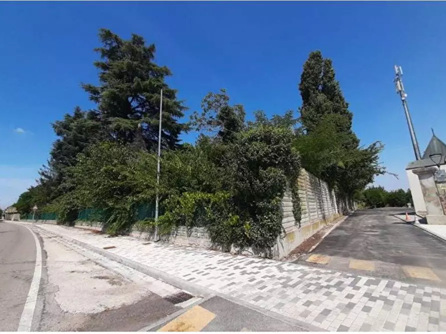 Immagine 37 di Appartamento in vendita  in Via Belle Arti 113 a Cerea