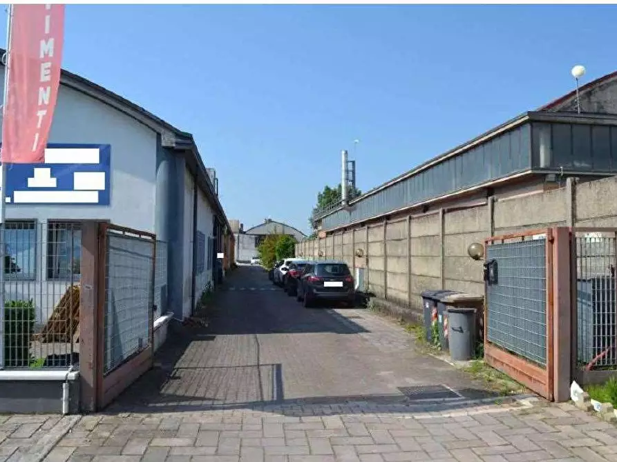 Immagine 1 di Capannone industriale in vendita  in Via Torricelli 27/B a Verona