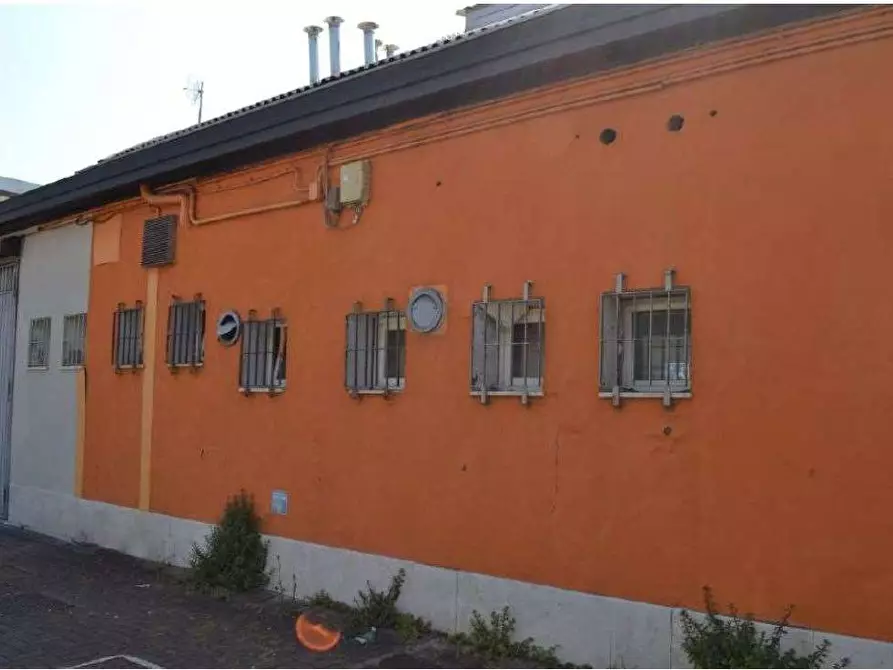 Immagine 2 di Capannone industriale in vendita  in Via Torricelli 27/B a Verona
