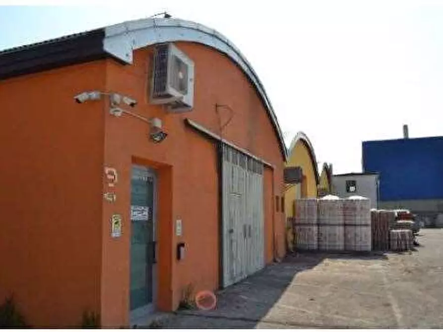Immagine 11 di Capannone industriale in vendita  in Via Torricelli 27/B a Verona