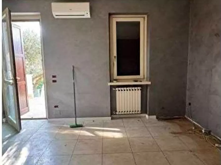 Immagine 11 di Porzione di casa in vendita  in Via Monte Baldo  10 a Lavagno