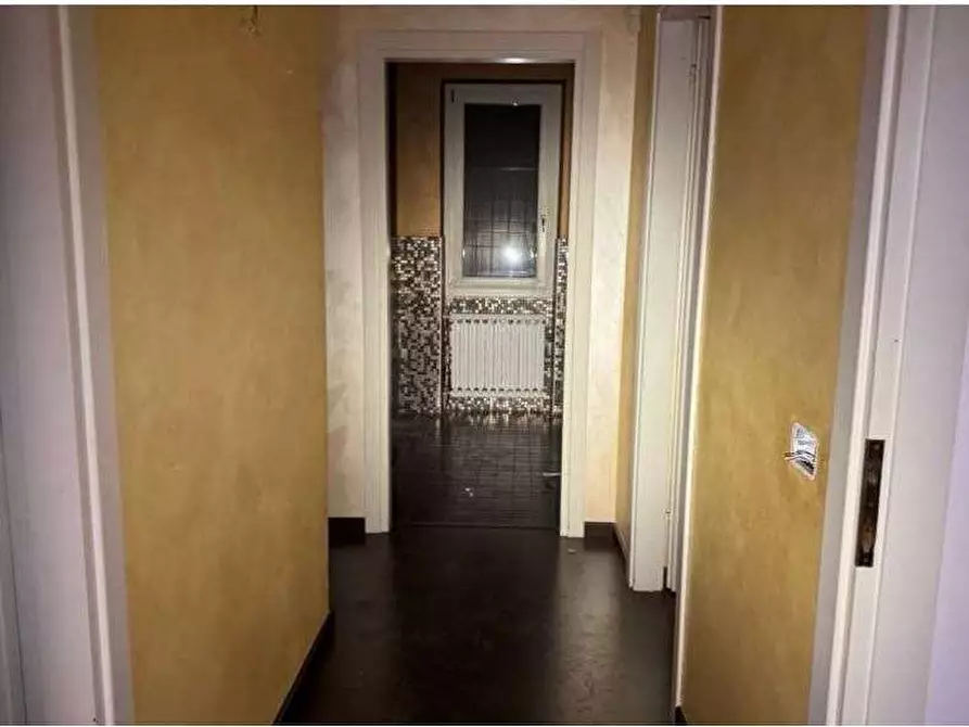 Immagine 14 di Porzione di casa in vendita  in Via Monte Baldo  10 a Lavagno