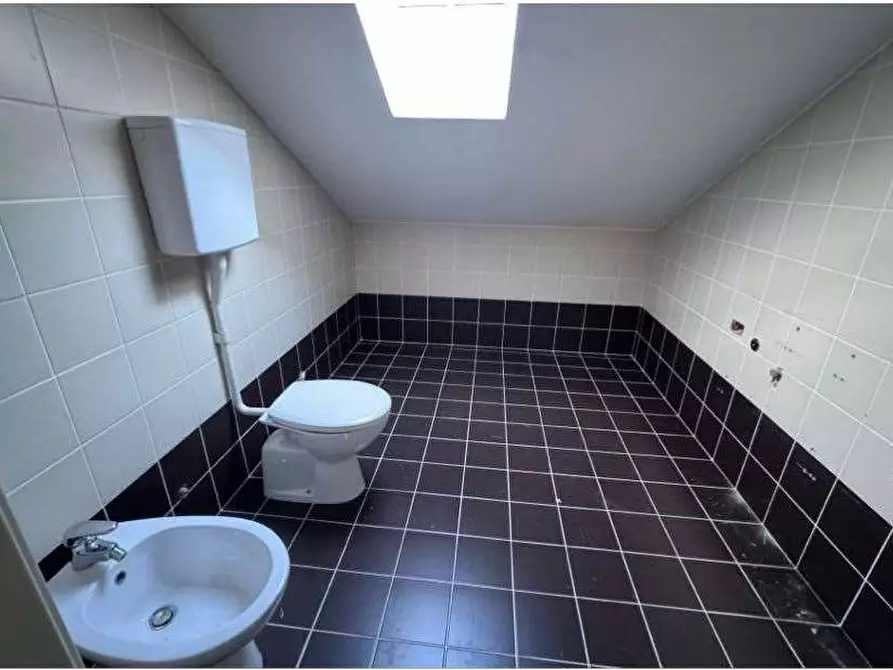 Immagine 27 di Porzione di casa in vendita  in Via Monte Baldo  10 a Lavagno