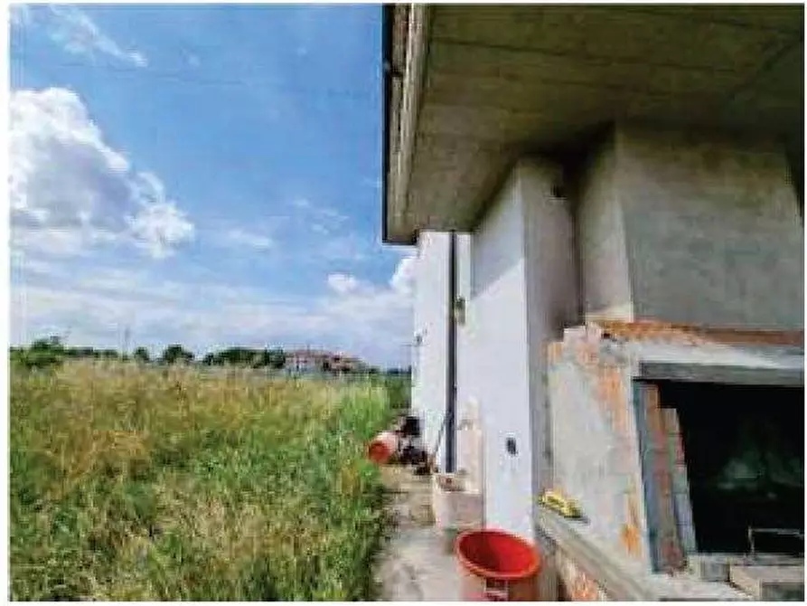 Immagine 5 di Appartamento in vendita  in Via Tregnon 18 a Nogara