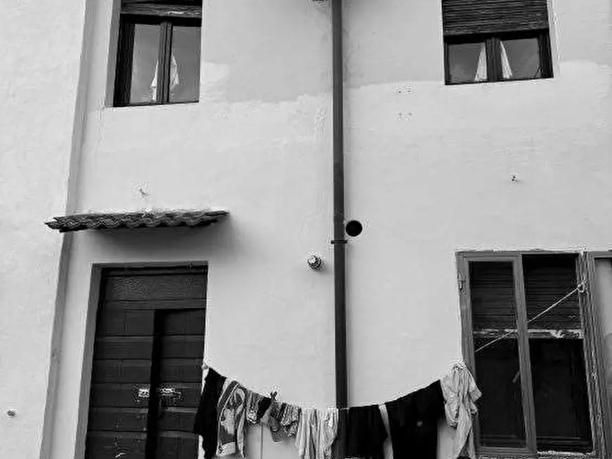 Immagine 2 di Porzione di casa in vendita  in Via XX Settembre  97 a Ronco All'adige