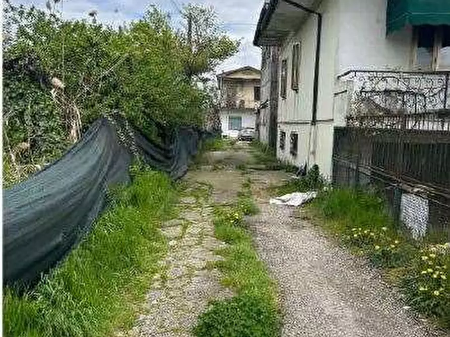 Immagine 5 di Porzione di casa in vendita  in Via Piave  334 a Angiari