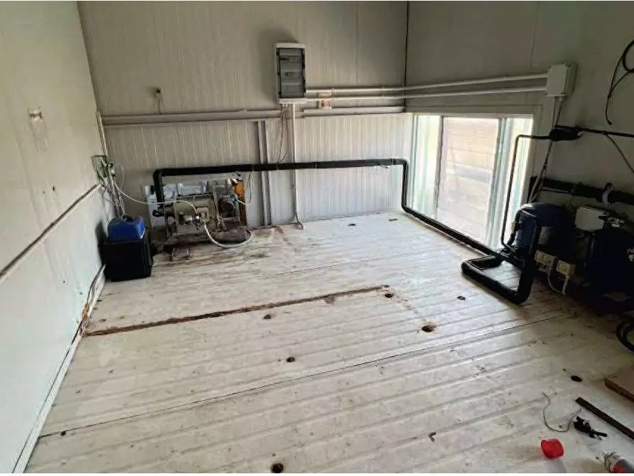 Immagine 37 di Laboratorio in vendita  in Via Riccadonna  1 a Zevio