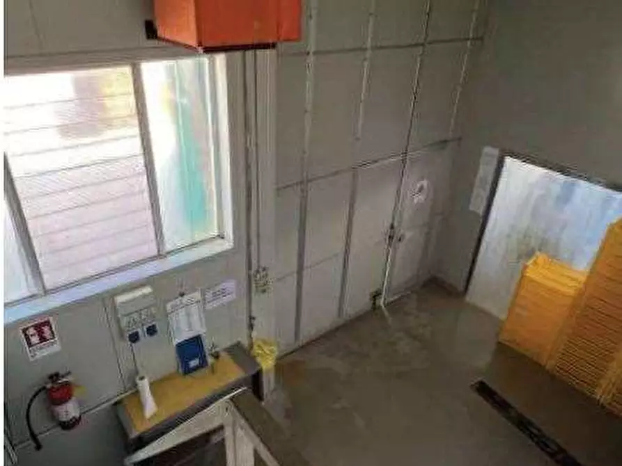 Immagine 39 di Laboratorio in vendita  in Via Riccadonna  1 a Zevio