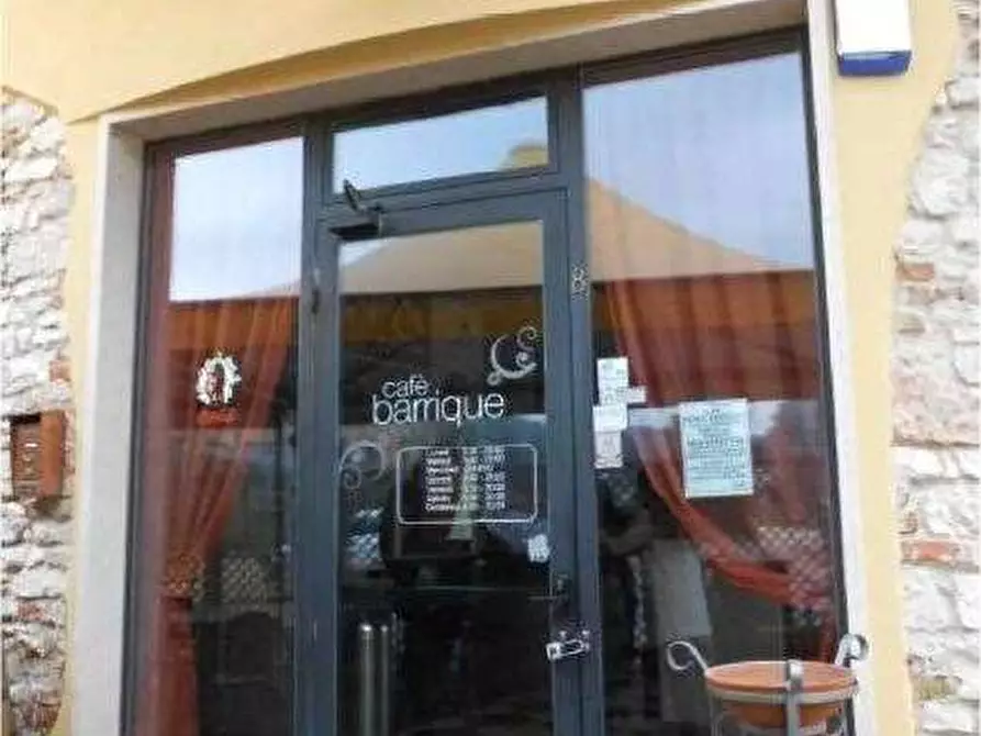 Immagine 29 di Negozio in vendita  in Via Tubaldini 8 a Grezzana