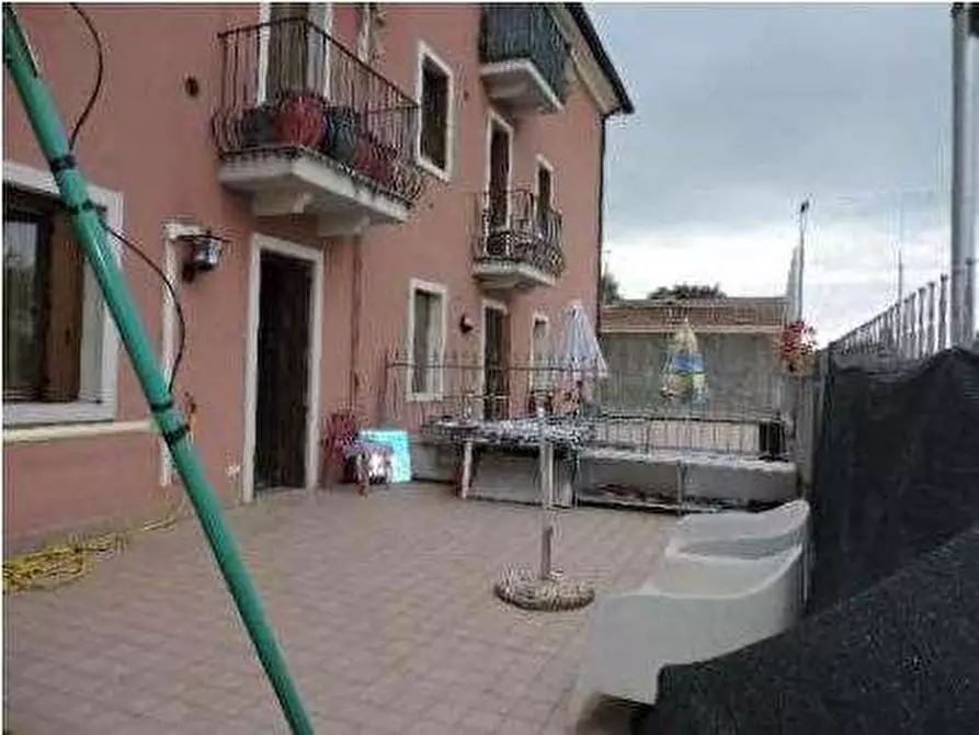 Immagine 19 di Appartamento in vendita  in Piazza A. De Gasperi 30/B a San Giovanni Lupatoto