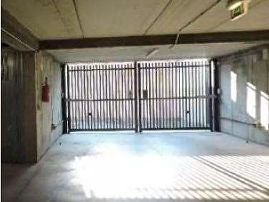 Immagine 21 di Appartamento in vendita  in Piazza A. De Gasperi 30/B a San Giovanni Lupatoto