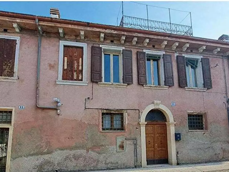 Immagine 1 di Appartamento in vendita  in Vicolo cieco coeli 12 a Verona