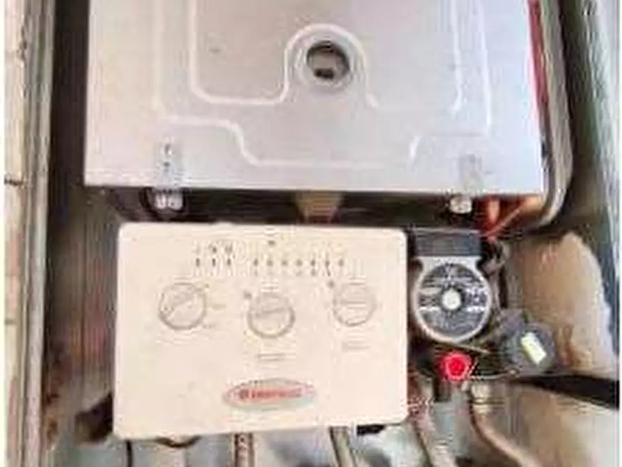 Immagine 22 di Appartamento in vendita  in Via Antonio Labriola 19 a Villafranca Di Verona