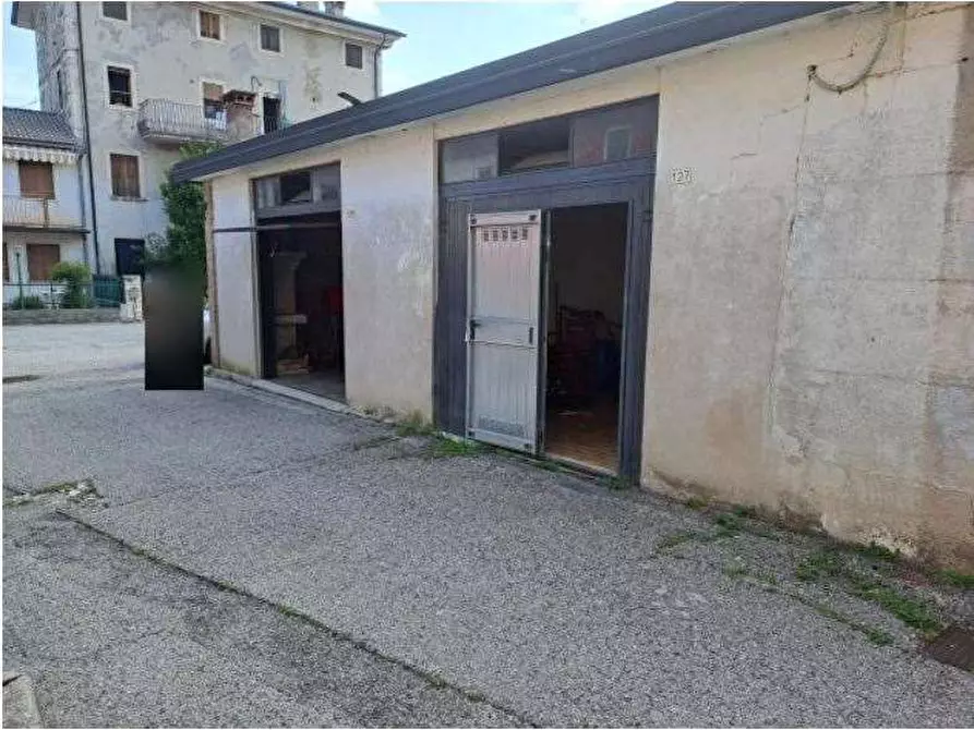 Immagine 4 di Appartamento in vendita  in Via Antonio Lora  141-127 a Trissino