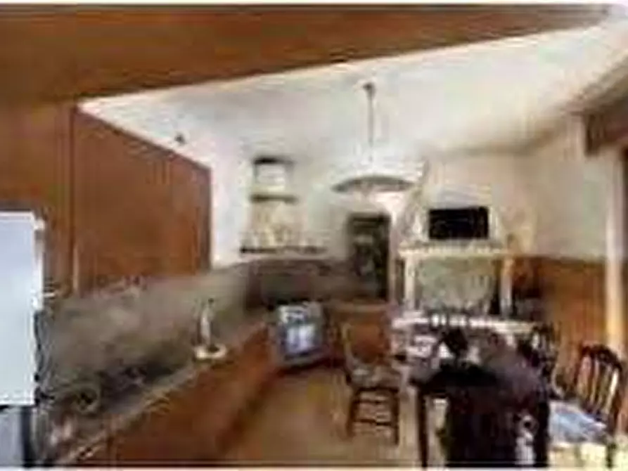 Immagine 7 di Appartamento in vendita  in Via G. Garibaldi  7 a Chiampo