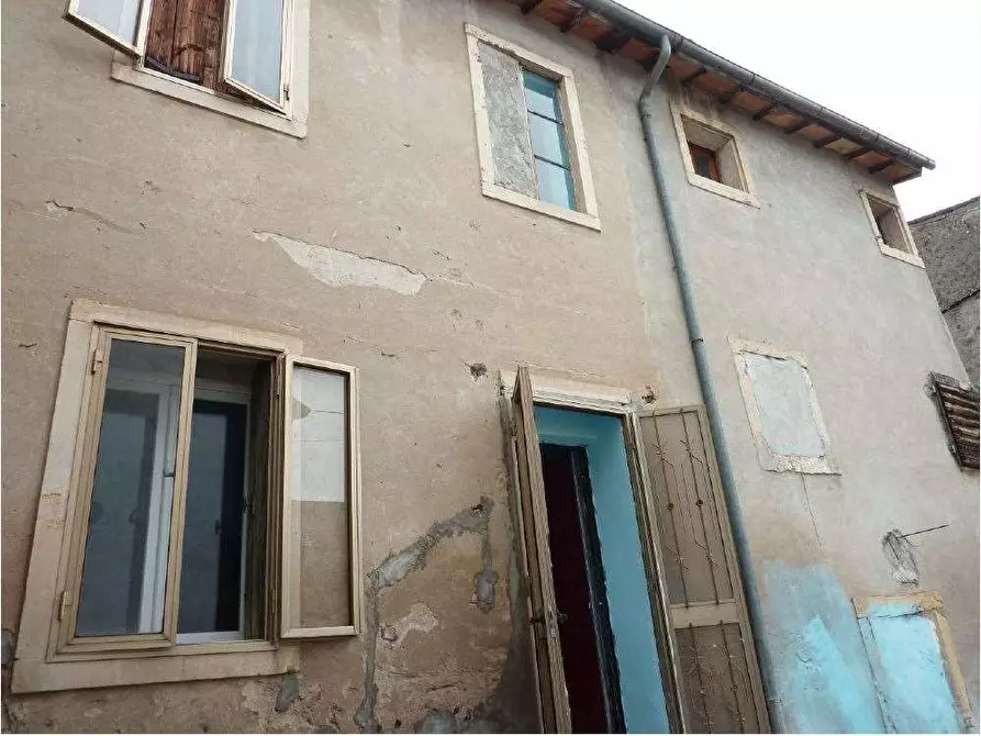 Immagine 6 di Villa in vendita  in Via mezzavilla 64 a Monteforte D'alpone