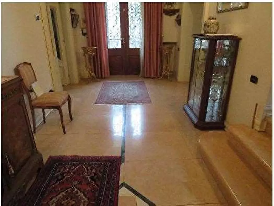 Immagine 6 di Villa in vendita  in Via Pozzo dell'Amore 41 a Affi