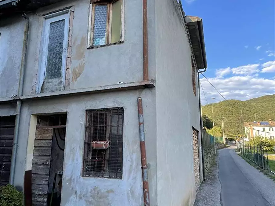 Immagine 23 di Porzione di casa in vendita  a Tregnago