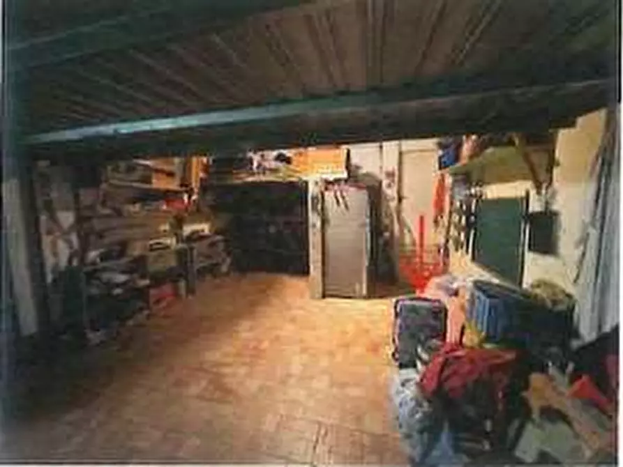 Immagine 34 di Appartamento in vendita  in Via Camillo Benso Conte di Cavour 3 a Sona