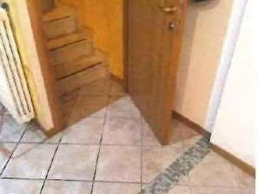 Immagine 33 di Appartamento in vendita  in Via Camillo Benso Conte di Cavour 3 a Sona