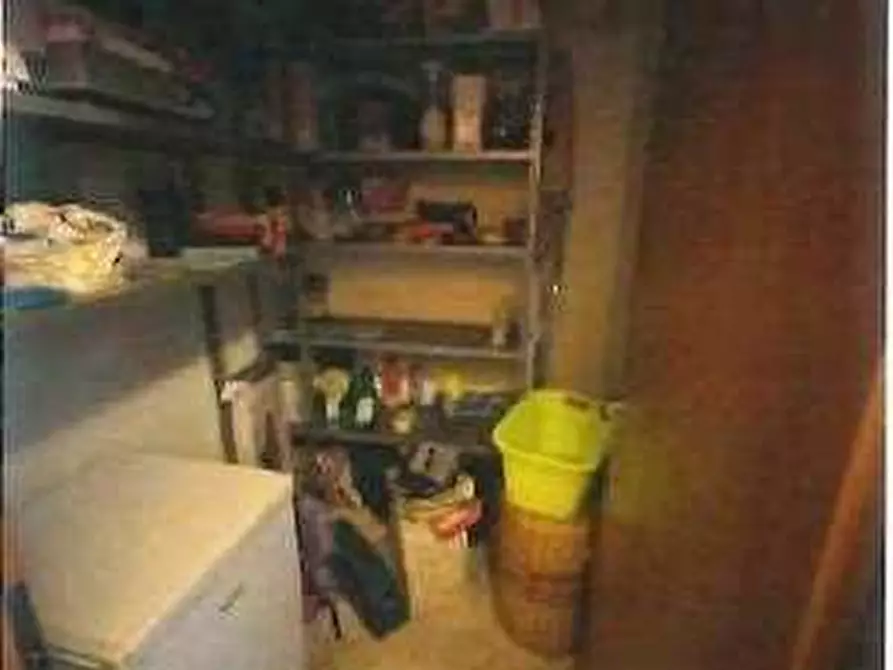 Immagine 28 di Appartamento in vendita  in Via Camillo Benso Conte di Cavour 3 a Sona