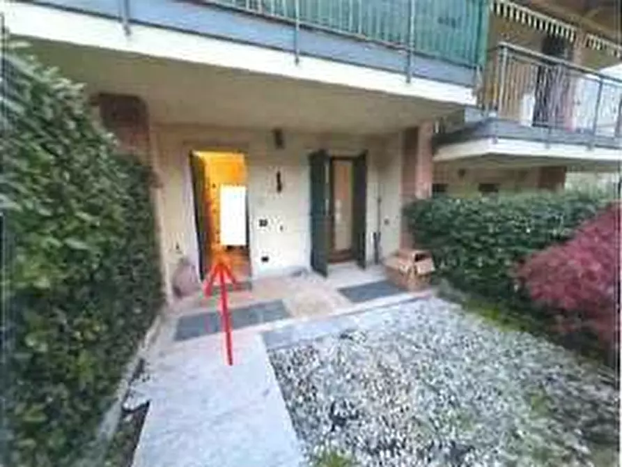 Immagine 3 di Appartamento in vendita  in Via Camillo Benso Conte di Cavour 3 a Sona