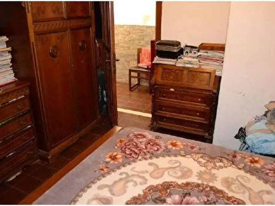 Immagine 15 di Appartamento in vendita  in Via Virgiliana 13 a Trevenzuolo