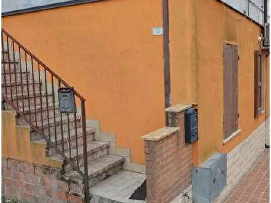 Immagine 7 di Appartamento in vendita  in Via Virgiliana 13 a Trevenzuolo