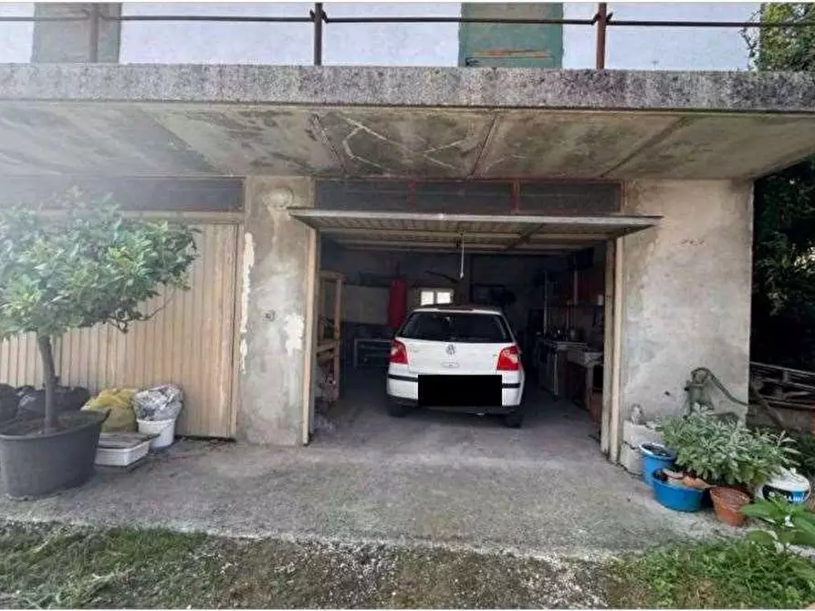 Immagine 20 di Porzione di casa in vendita  in Via Cadelferro 56 a Oppeano