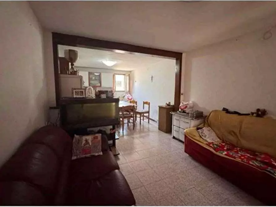 Immagine 12 di Porzione di casa in vendita  in Via Cadelferro 56 a Oppeano