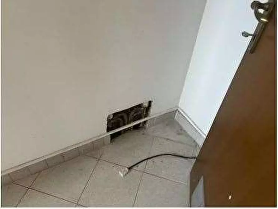 Immagine 12 di Negozio in vendita  in Via magellano 12/E a Negrar di Valpolicella