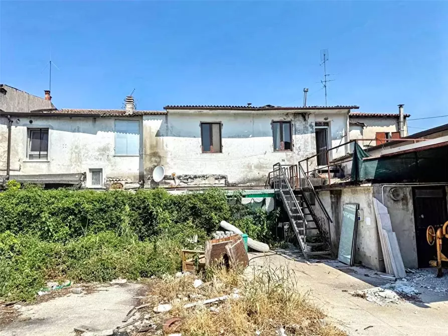 Immagine 1 di Appartamento in vendita  in Nascimbeni snc a Zevio