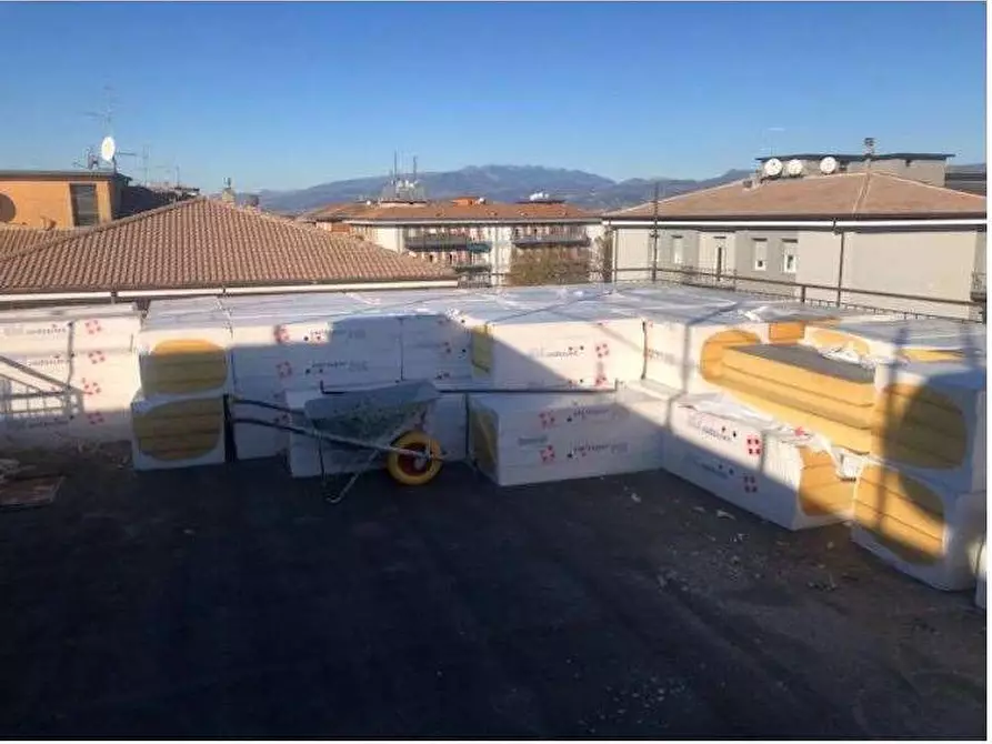 Immagine 15 di Appartamento in vendita  in Via Domenico Mercante 6 a Verona