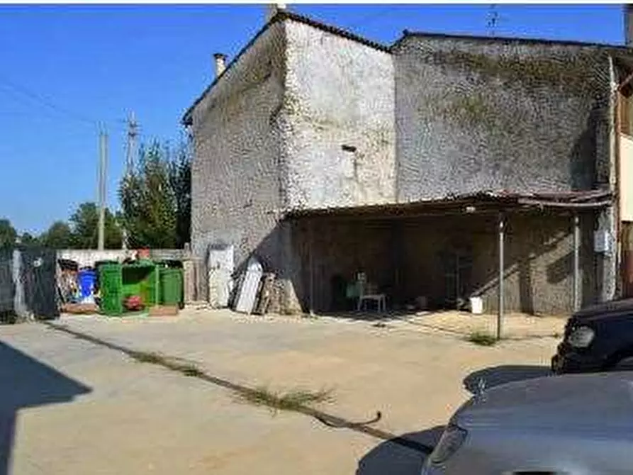 Immagine 5 di Villa in vendita  in Via Strà  71 a Veronella