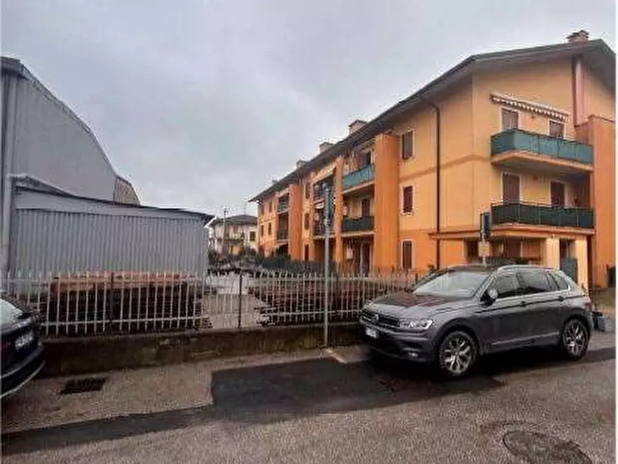 Immagine 2 di Appartamento in vendita  in Galileo Galieli 14 a Lavagno