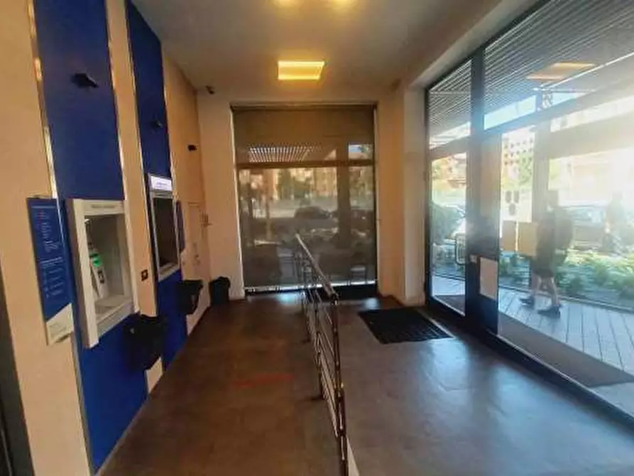 Immagine 6 di Negozio in vendita  in Via Luigi Galvani  7 a Verona