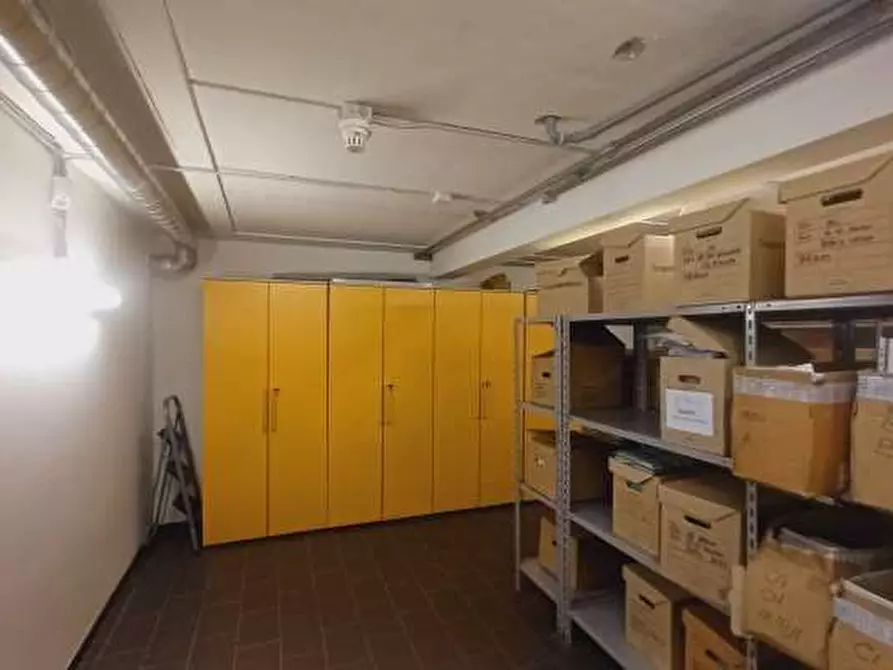 Immagine 25 di Negozio in vendita  in Via Luigi Galvani  7 a Verona