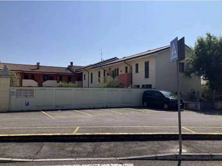 Immagine 3 di Appartamento in vendita  in Via Girelli 23 a Bussolengo