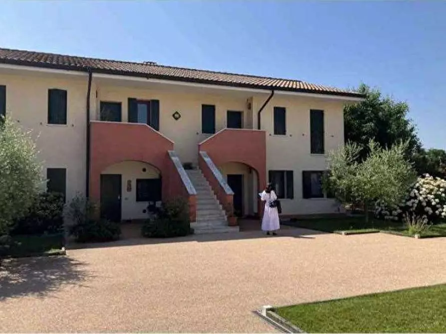 Immagine 5 di Appartamento in vendita  in Via Girelli 23 a Bussolengo