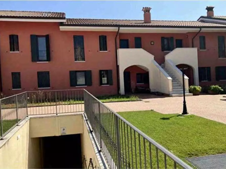 Immagine 7 di Appartamento in vendita  in Via Girelli 23 a Bussolengo